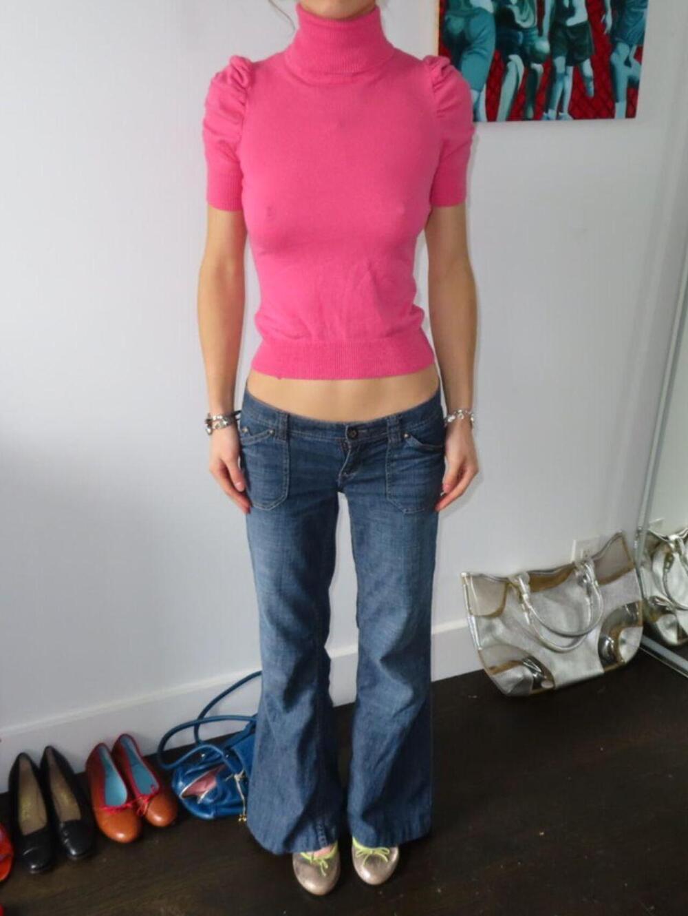 Moda International Women's Pink Sweatshirt